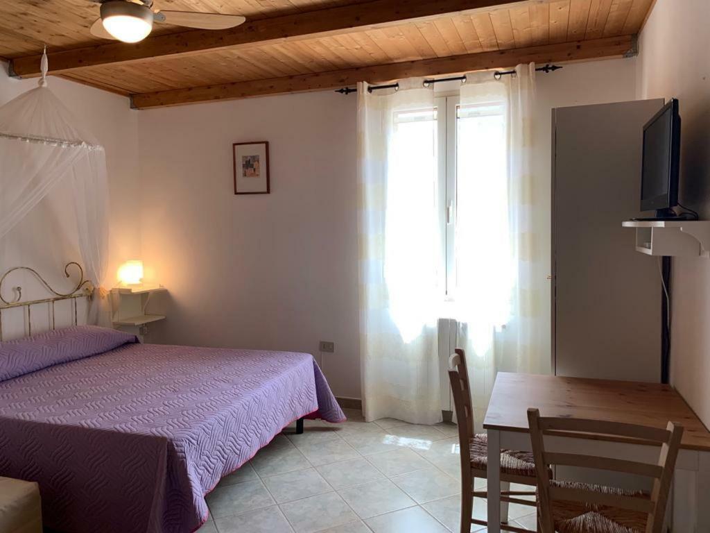 B&B S'Incontru Galtellì Kültér fotó